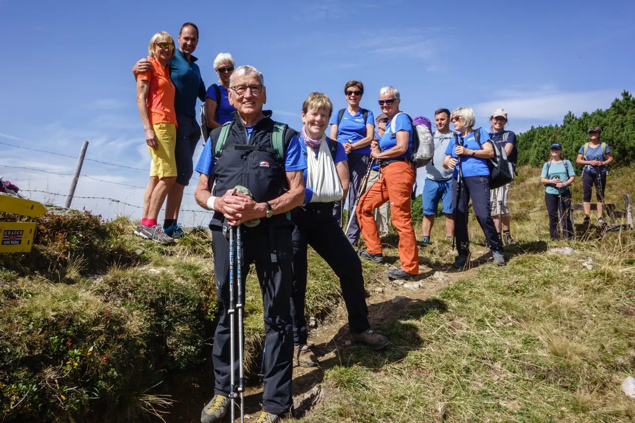 Langlauf- und Bikeschule Achensee Wanderwoche 1 Hotel Gruppenfoto Genusswanderer Heimjoch Gerlos